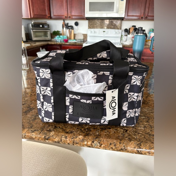ALOHA Collection Packable Cooler Pua Check New NWT - Picture 5 of 5